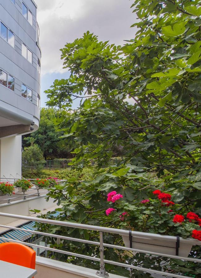 Hotel Cis Paris Kellermann Exteriör bild